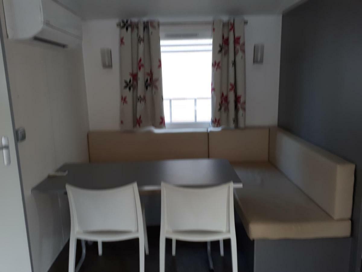 Mobil Home Sainte Baume Nans-les-Pins Εξωτερικό φωτογραφία